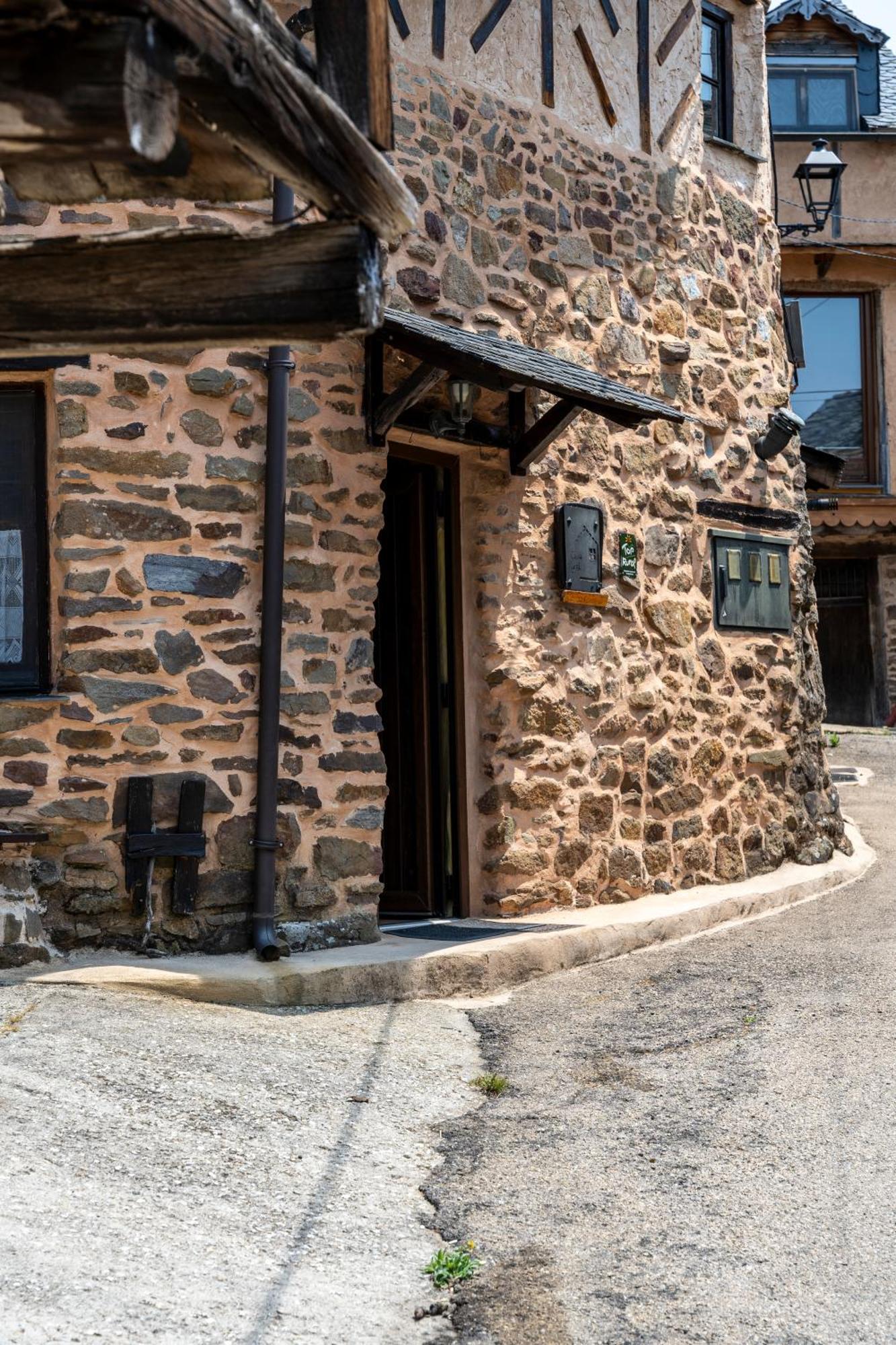 Casa De Turismo Rural Sardom2 Bembibre エクステリア 写真
